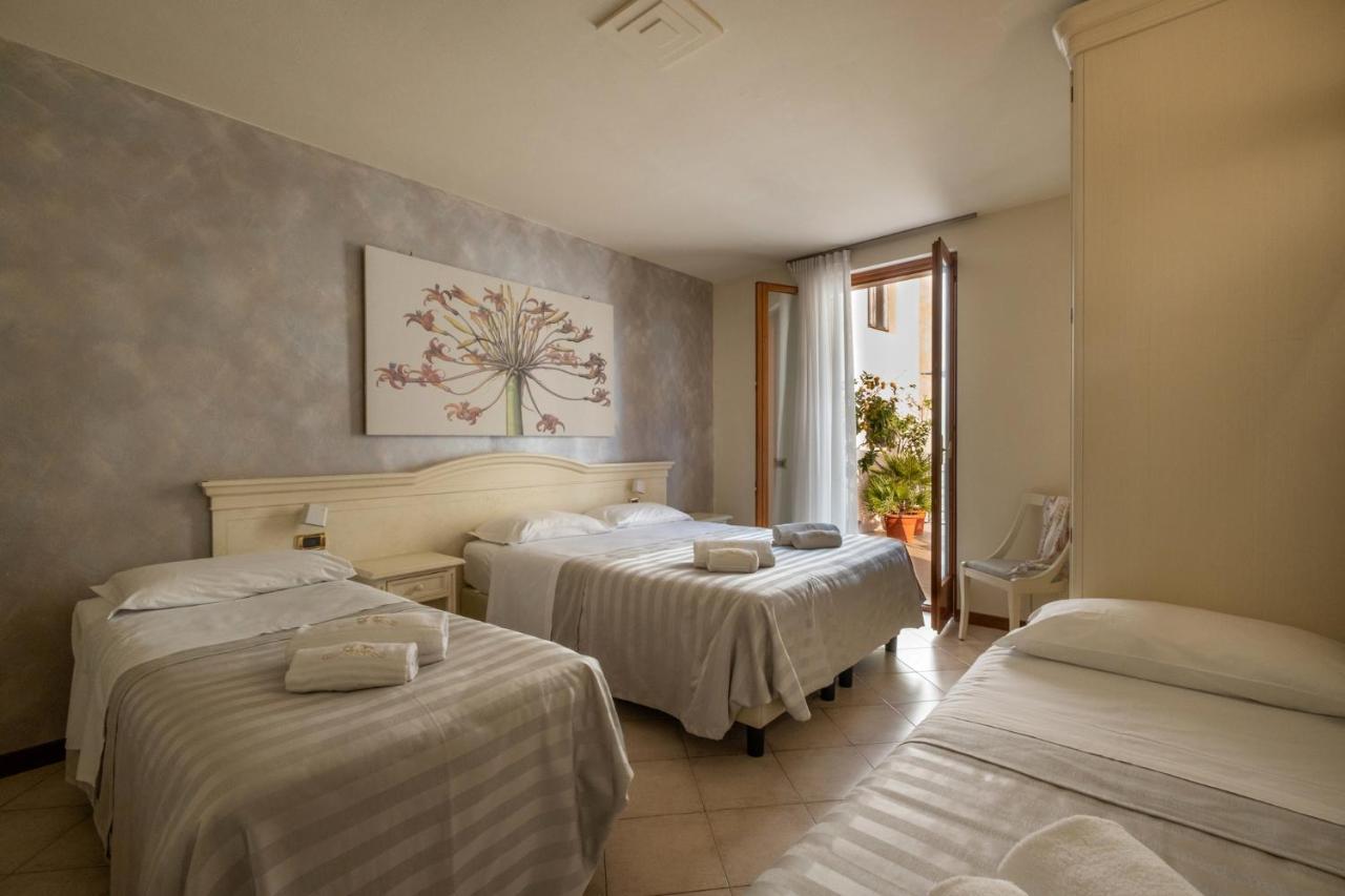 פוזולנגו Hotel San Lorenzo מראה חיצוני תמונה