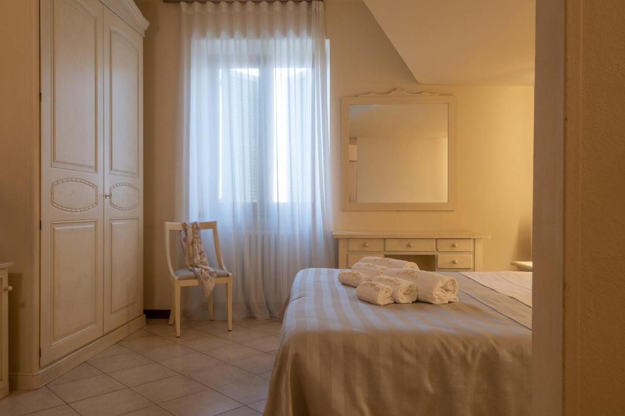פוזולנגו Hotel San Lorenzo מראה חיצוני תמונה