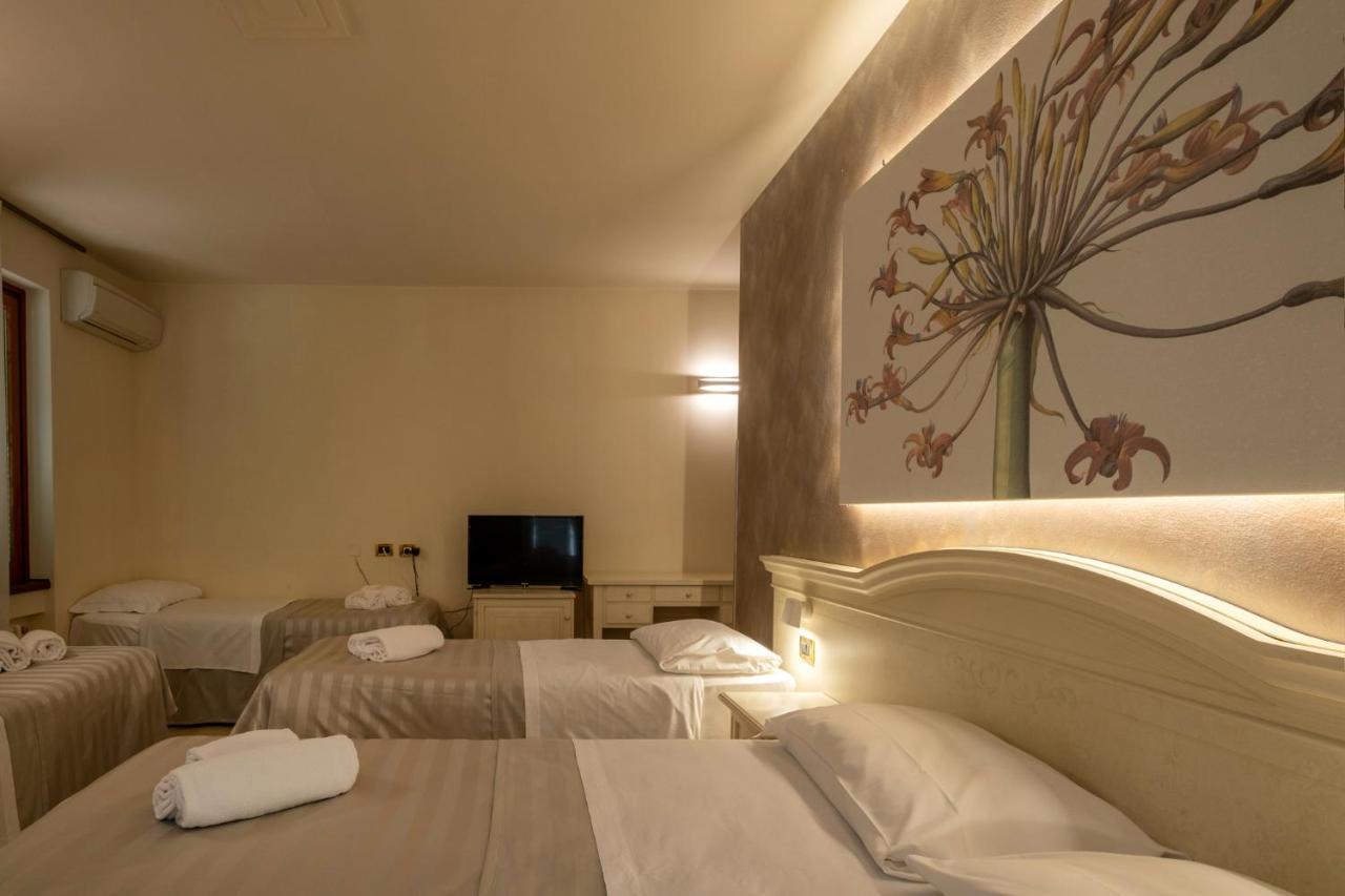 פוזולנגו Hotel San Lorenzo מראה חיצוני תמונה
